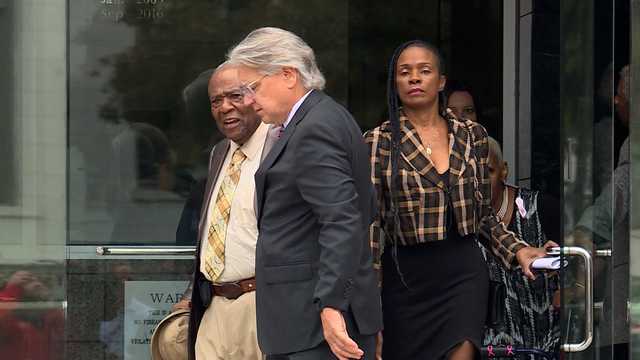 John Rogers' ex-girlfriend pleading guilty in corruption case - Vimarsana News