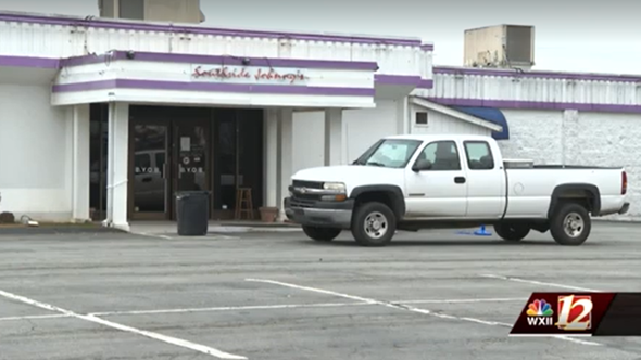 Winston-Salem man arrested in connection to shooting at Johnny's - Vimarsana News