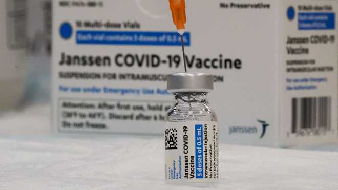 In&#x20;this&#x20;April&#x20;8,&#x20;2021&#x20;file&#x20;photo,&#x20;the&#x20;Johnson&#x20;&amp;&#x20;Johnson&#x20;COVID-19&#x20;vaccine&#x20;is&#x20;seen&#x20;at&#x20;a&#x20;pop&#x20;up&#x20;vaccination&#x20;site&#x20;in&#x20;the&#x20;Staten&#x20;Island&#x20;borough&#x20;of&#x20;New&#x20;York.