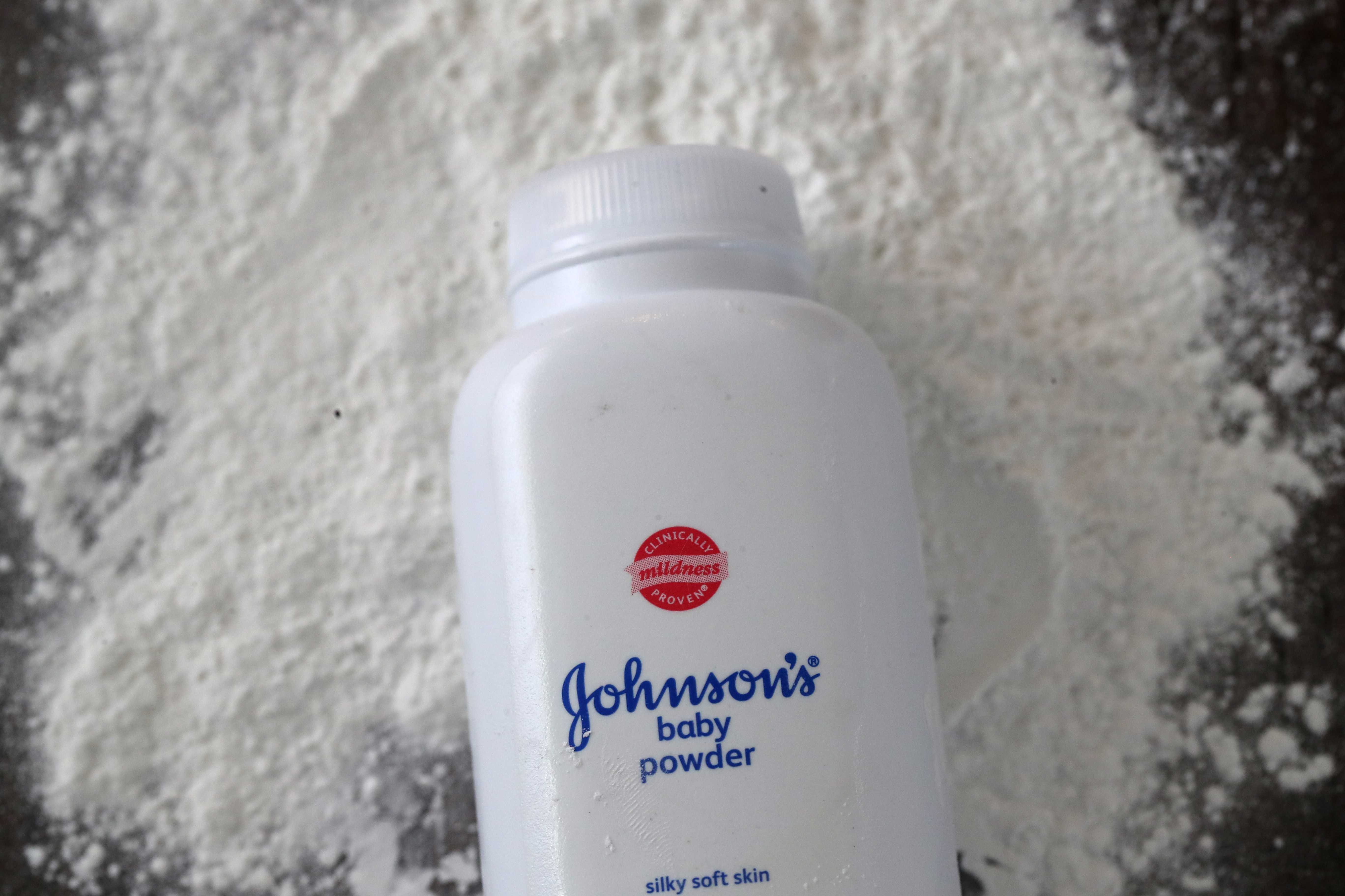 Johnson and johnson baby powder sale talc