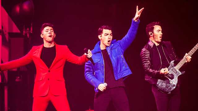 Jonas Brothers tour in Pittsburgh September 25 - Vimarsana News