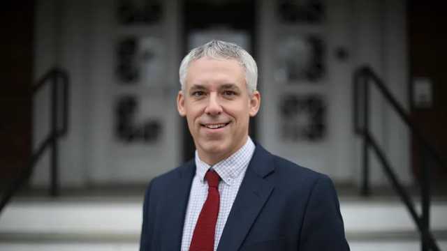 Jonathan Moody named Maine's Superintendent of the Year - Vimarsana News
