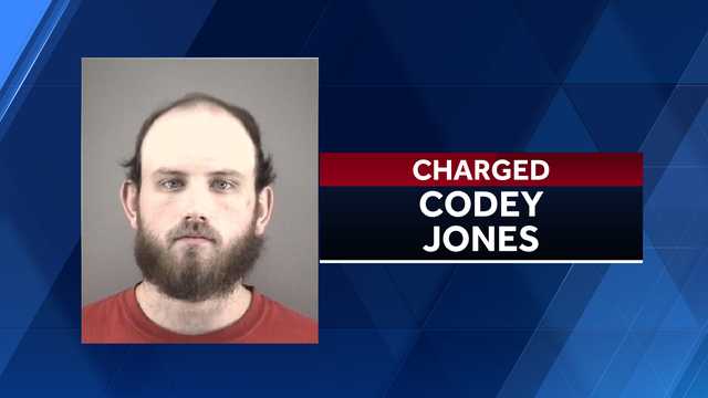 North Carolina: Winston-Salem man charged in death of 19-year-old woman in car crash, officers say - Vimarsana News
