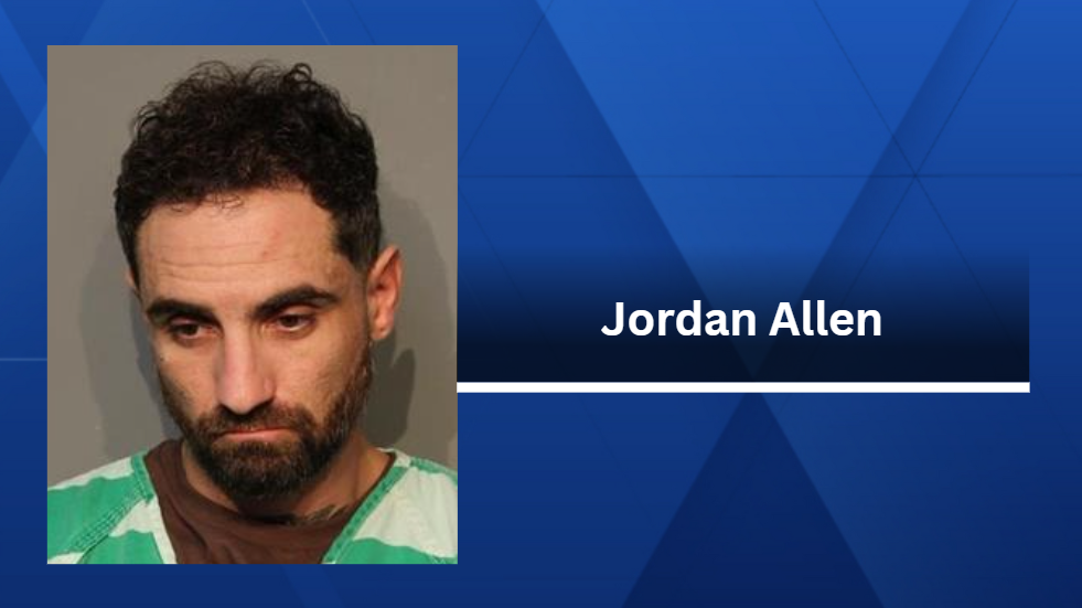 West Des Moines man arrested for crash that killed pedestrian - KCCI