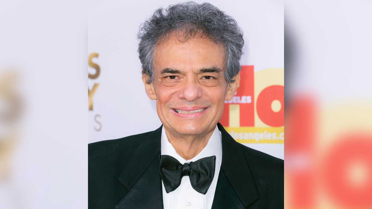 José José, Mexican musical icon for half a century, dies at age 71