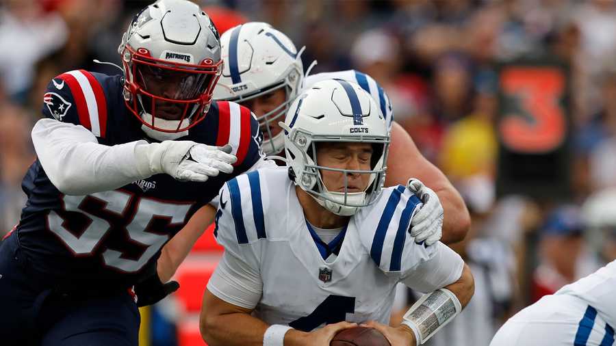 Patriots rack up 9 sacks in dominant victory over Colts