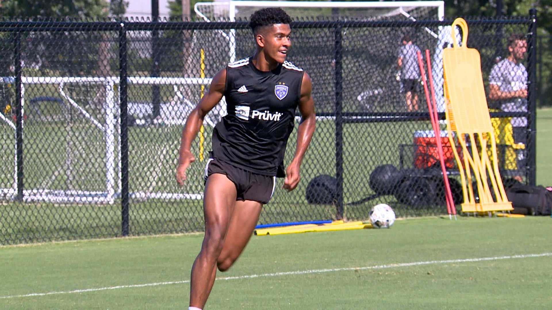 LouCity's Josh Wynder receives midseason honor - Vimarsana News