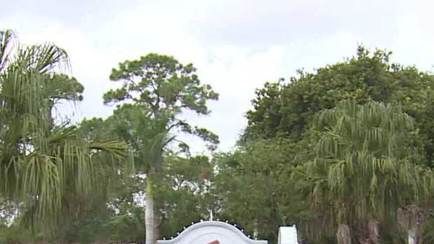 Palm Beach County pastor dies in motorcycle crash