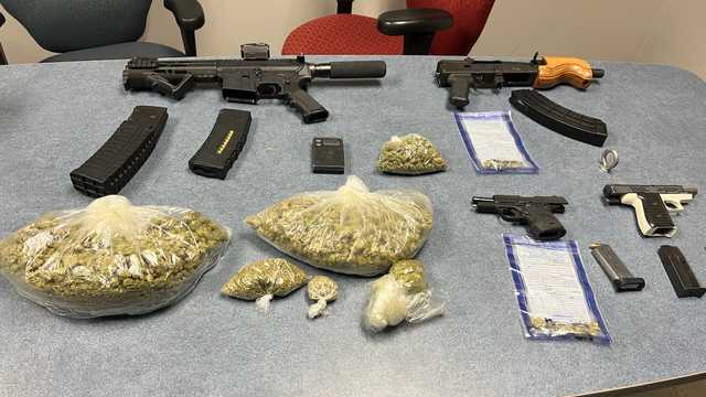 6 facing charges after JPD officers say they found drugs and weapons in a car - Vimarsana News