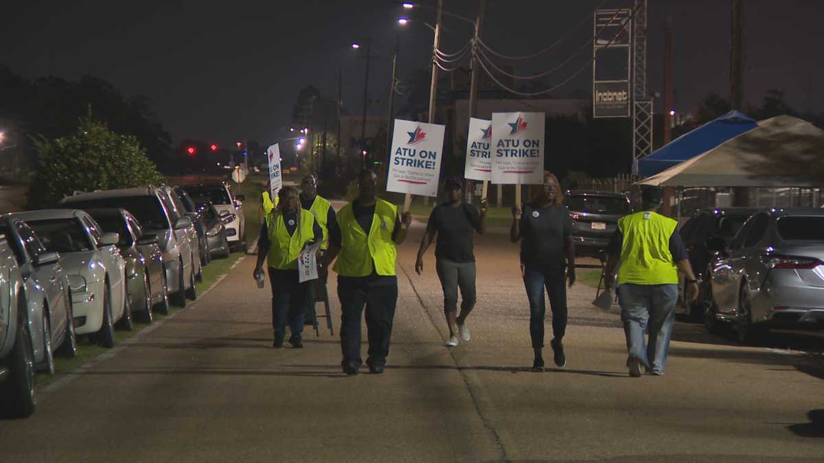 JTRAN union and MV Transportation meet without a deal in Jackson