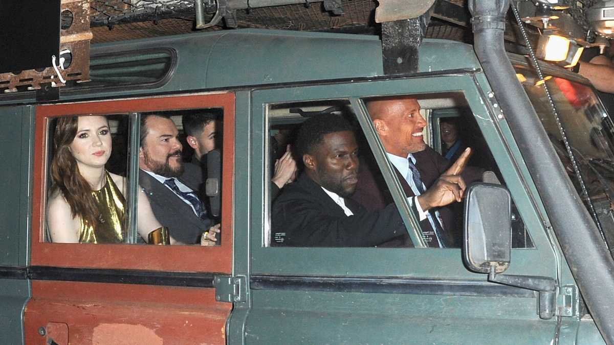 'Jumanji' in Boston? Cast photos hint at new setting for film outside NH