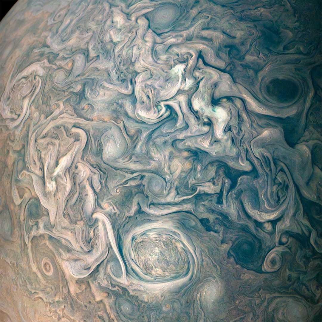 キャニスター Jupiter Citizen scientists help show intricate details of Jupiter