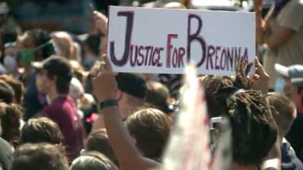 Marker in Jefferson Square Park for Breonna Taylor, 2020 protests