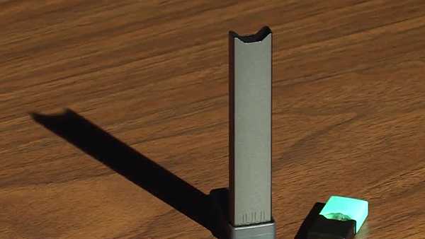 What to know about JUULing, the dangerous e-cig trend popular with teens