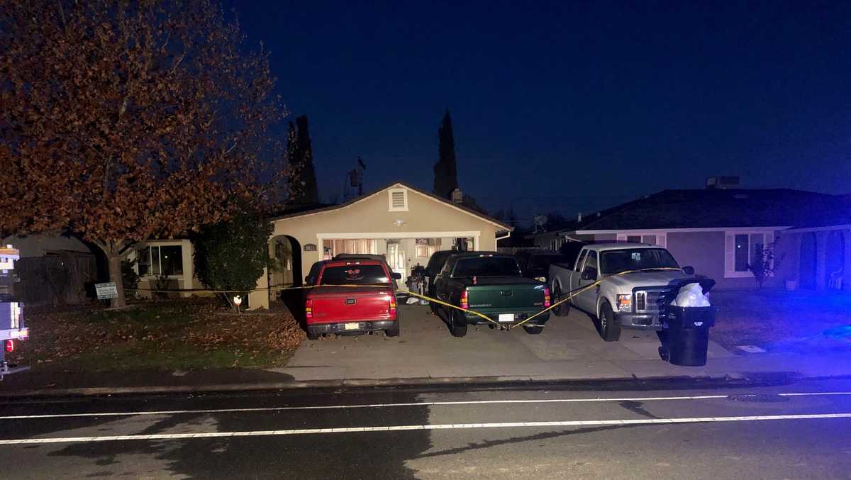 Girl hospitalized in Foothill Farms house fire