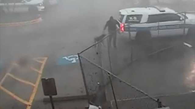 VIDEO: Texas police officer runs out mid-tornado to help rescue his K9 partner - Vimarsana News