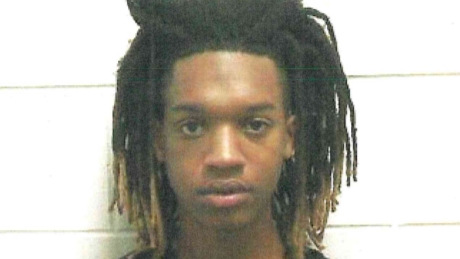 WANTED: Police seek gunman after deadly shooting in Statesboro - WJCL