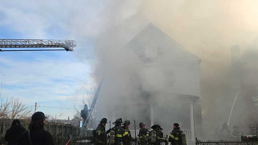 Kansas City house fire damages two homes on Peery Avenue