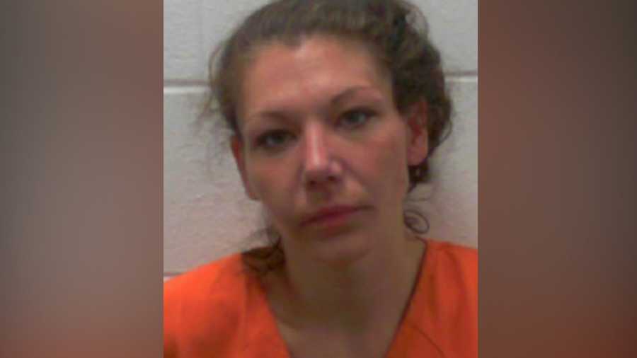 Woman stabbed after person forces way into Lewiston apartment