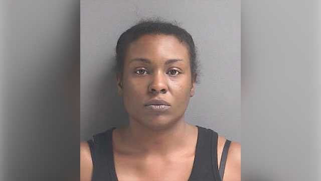 Volusia County woman accused of fleeing 2 crashes arrested - Vimarsana News