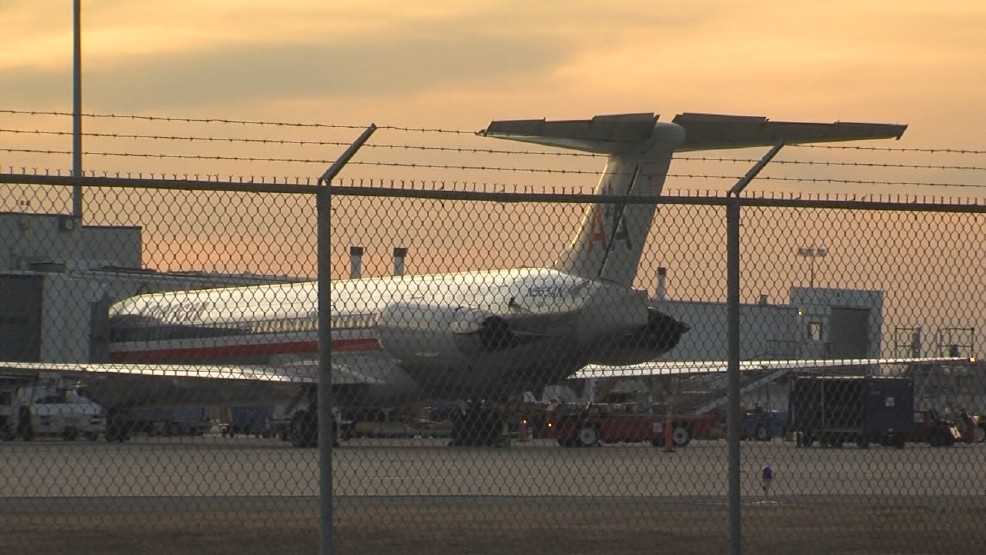 E cigarette fire forces plane to land in Little Rock