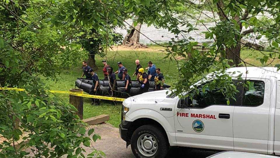 Kayaker's body found after report of kayak tipping over in river