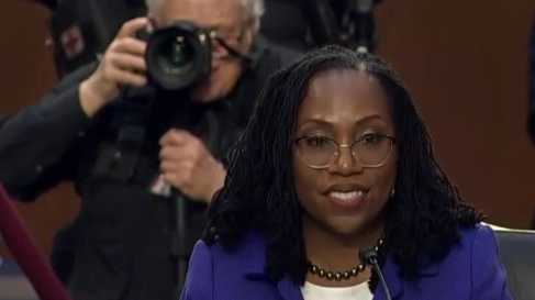 Brandeis law students watch swearing-in of newest justice