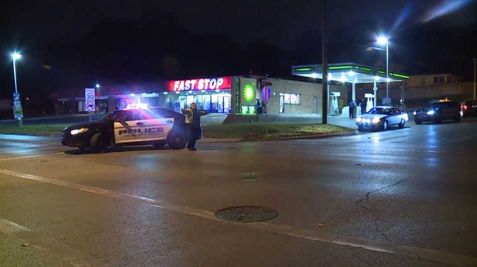 Man in custody after police standoff early Tuesday in KCK