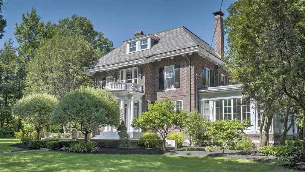 Mansion Monday Classic, historical details in this Keene home