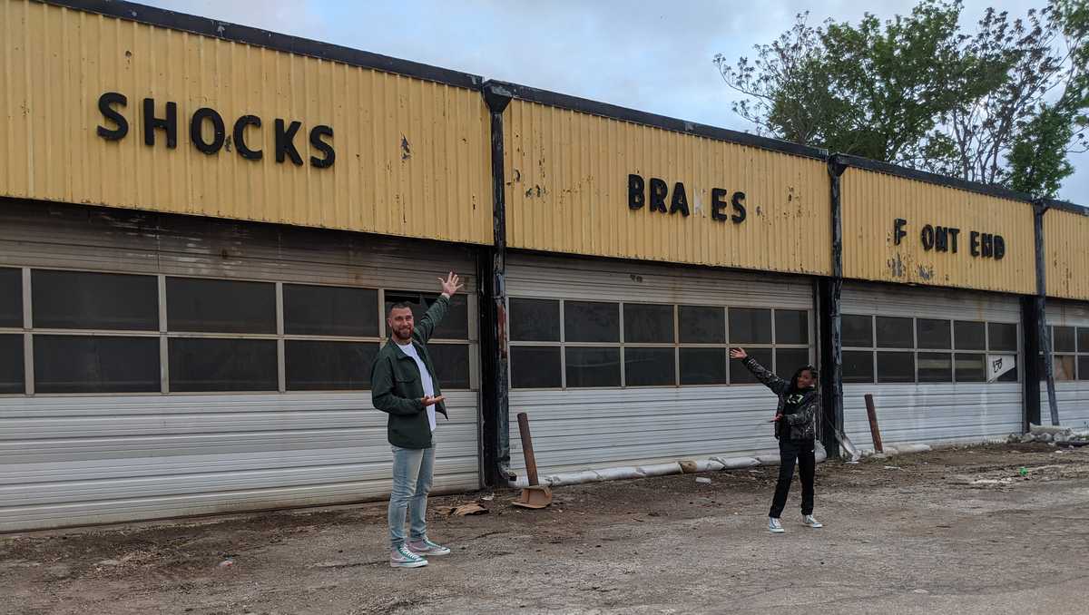 Chiefs TE Travis Kelce helping transform this old muffler shop for  Operation Breakthrough