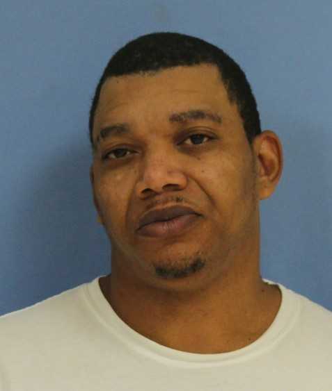 Tyler Cull New Orleans man arrested, facing drug, gun charges in Luling