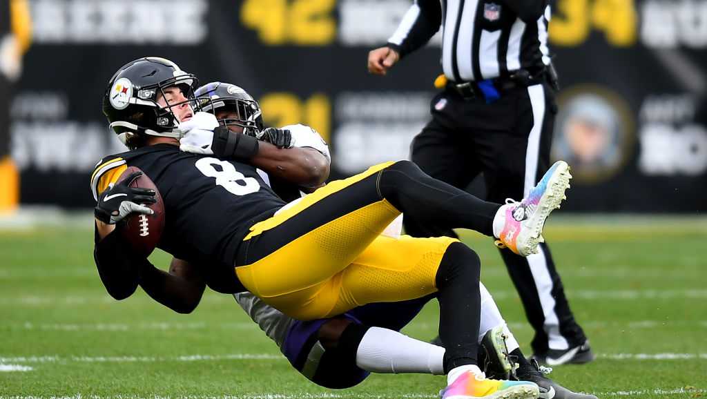 N.J.'s Kenny Pickett lands in concussion protocol during Steelers' upset of  Buccaneers 