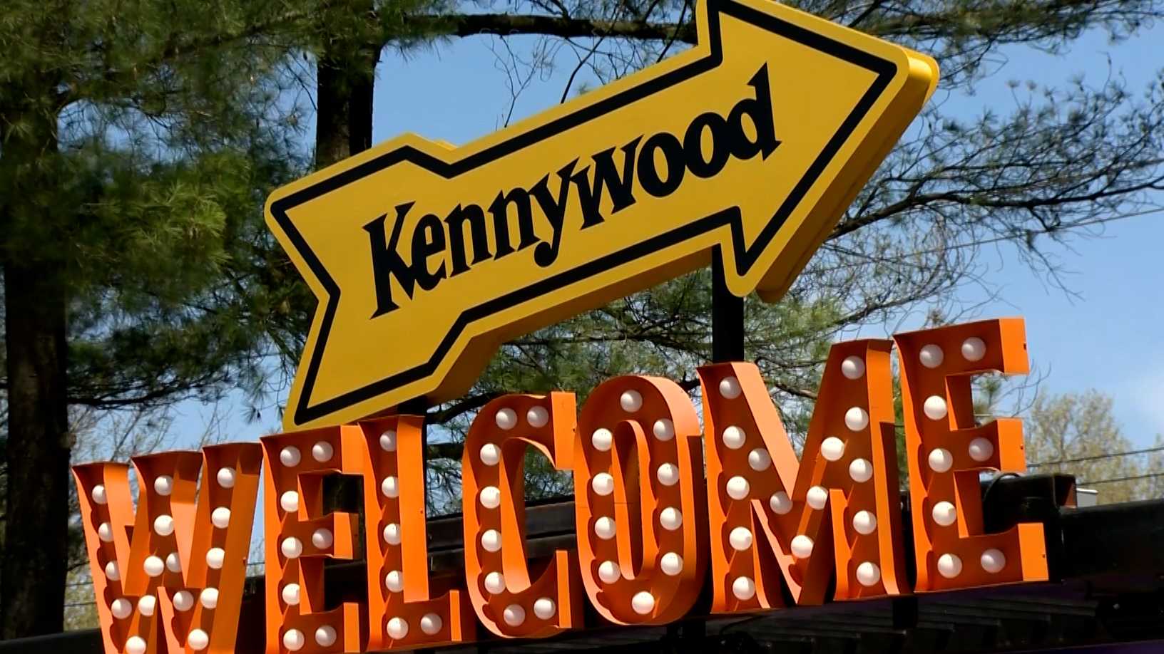 Kennywood parent company sued over alleged hidden ticket fees
