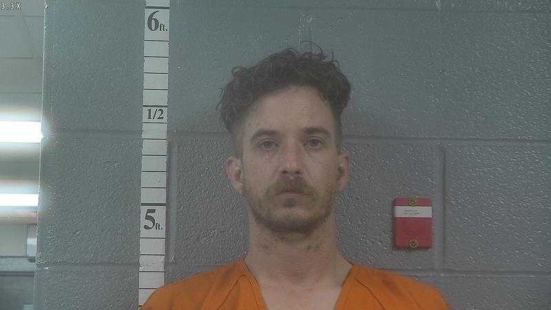 Bullitt County shooting leaves man dead; KSP arrests suspect