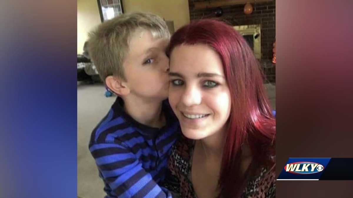 Kentucky authorities investigating slayings of woman, child