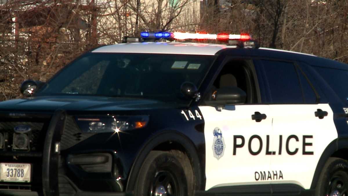 Pedestrian in Omaha seriously injured after being hit by vehicle
