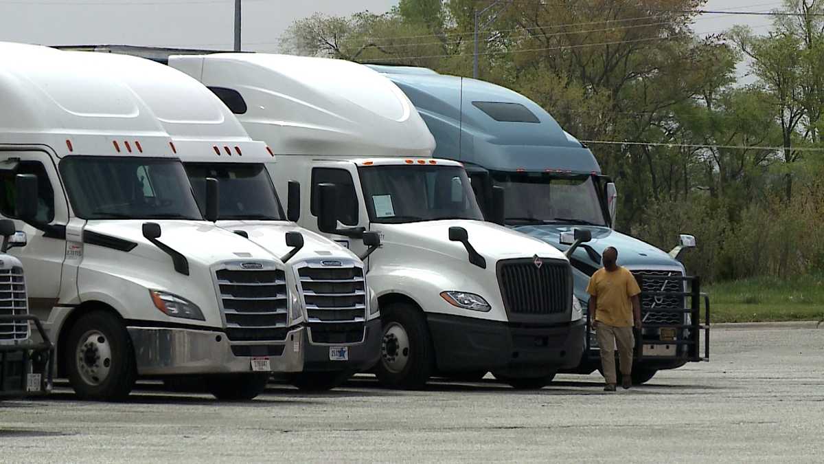 ‘We kind of de-emphasized trades’: National truck driver shortage