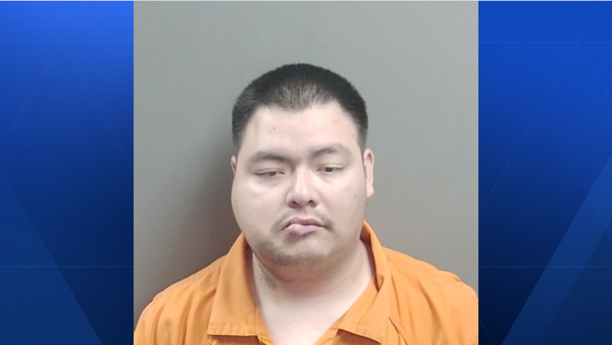 Man accused of traveling cross-country to meet 12-year-old in Indiana