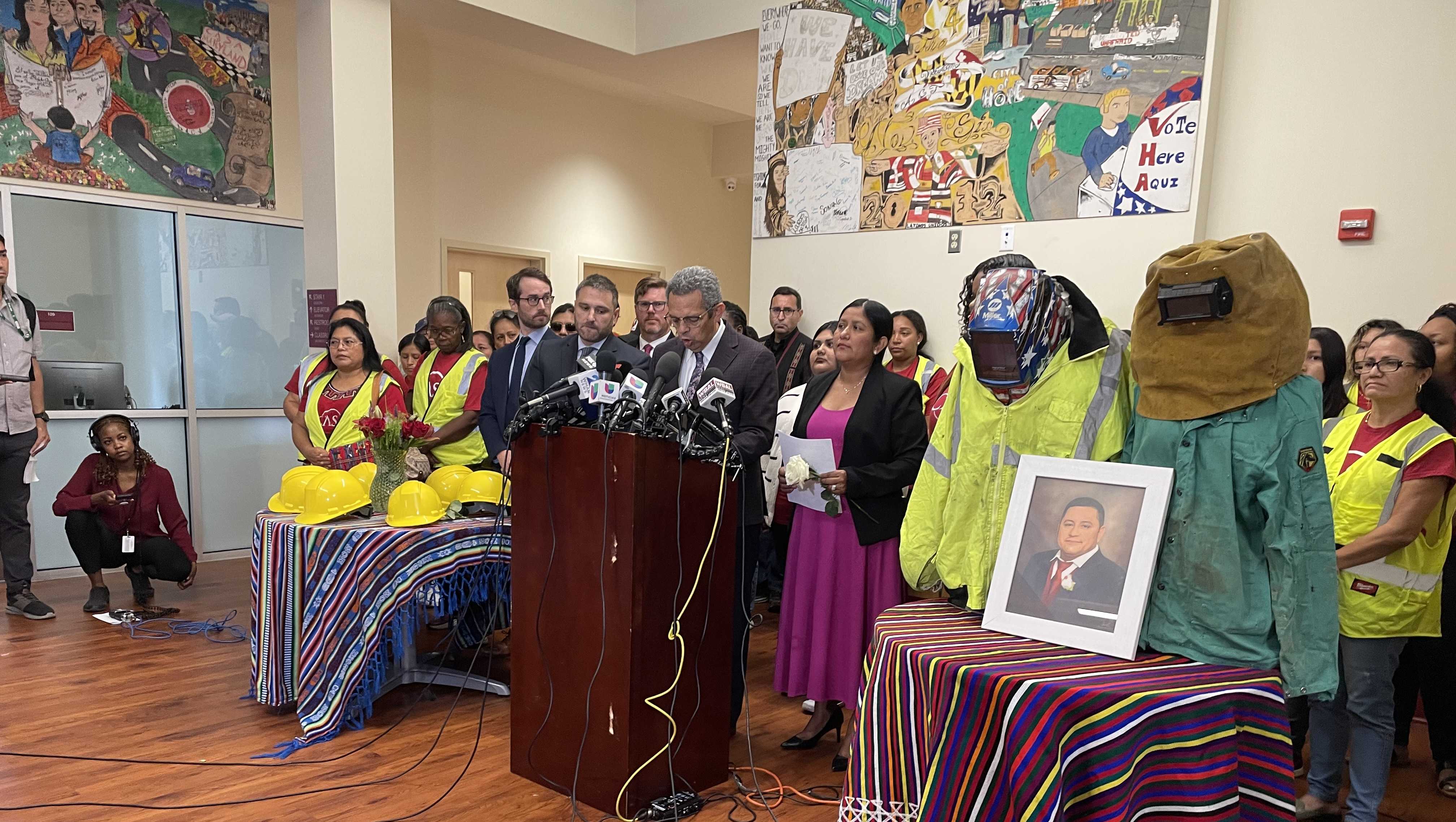 Families of Key Bridge collapse victims agree to settlement