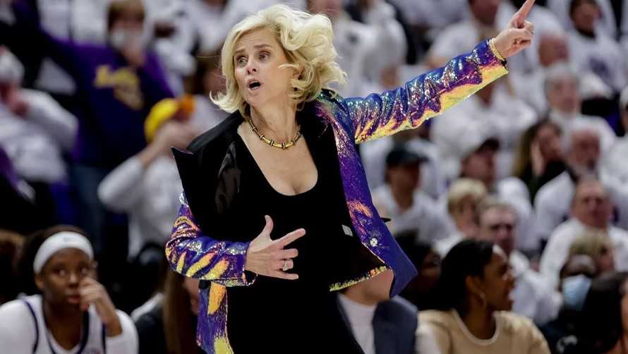 LSU's Kim Mulkey is publicizing a health scare to promote cardiovascular  screening