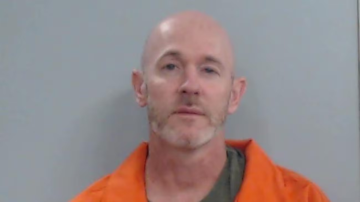 Former Kentucky pastor pleads guilty to raping minor, faces 13 years - WLWT