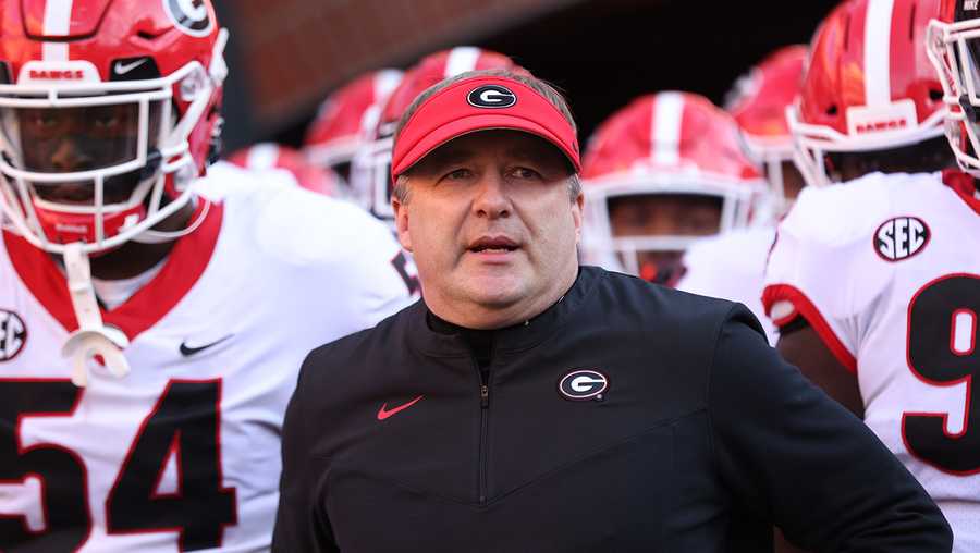 Georgia head coach Kirby Smart during the Bulldogs' game with Tennessee in Neyland Stadium in Knoxville, Tenn., on Saturday, Nov. 13, 2021.