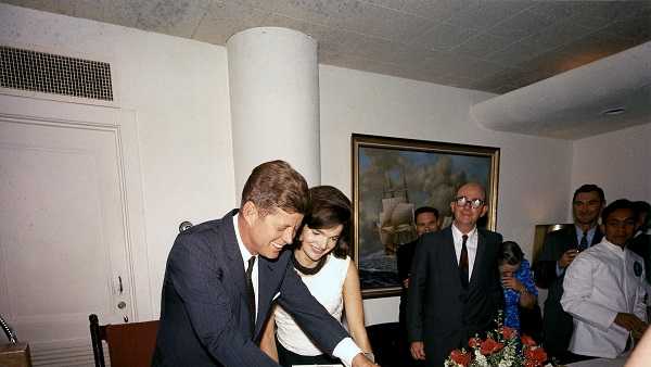 Jfk Library Celebrates Centennial Of John F Kennedys Birth 