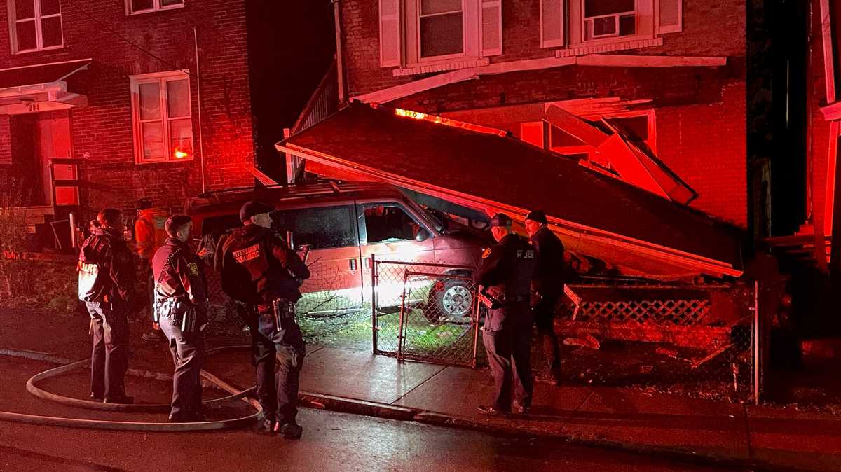 匹兹堡诺克斯维尔发生车辆撞击房屋事件