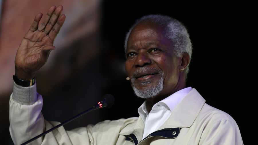 A file photo dated October 7, 2017 shows Kofi Annan delivers a speech during a panel titled "Truth and Reconciliation" within the One Young World Summit 2017 at Agora Bogota Convention Center in Bogota, Colombia.
