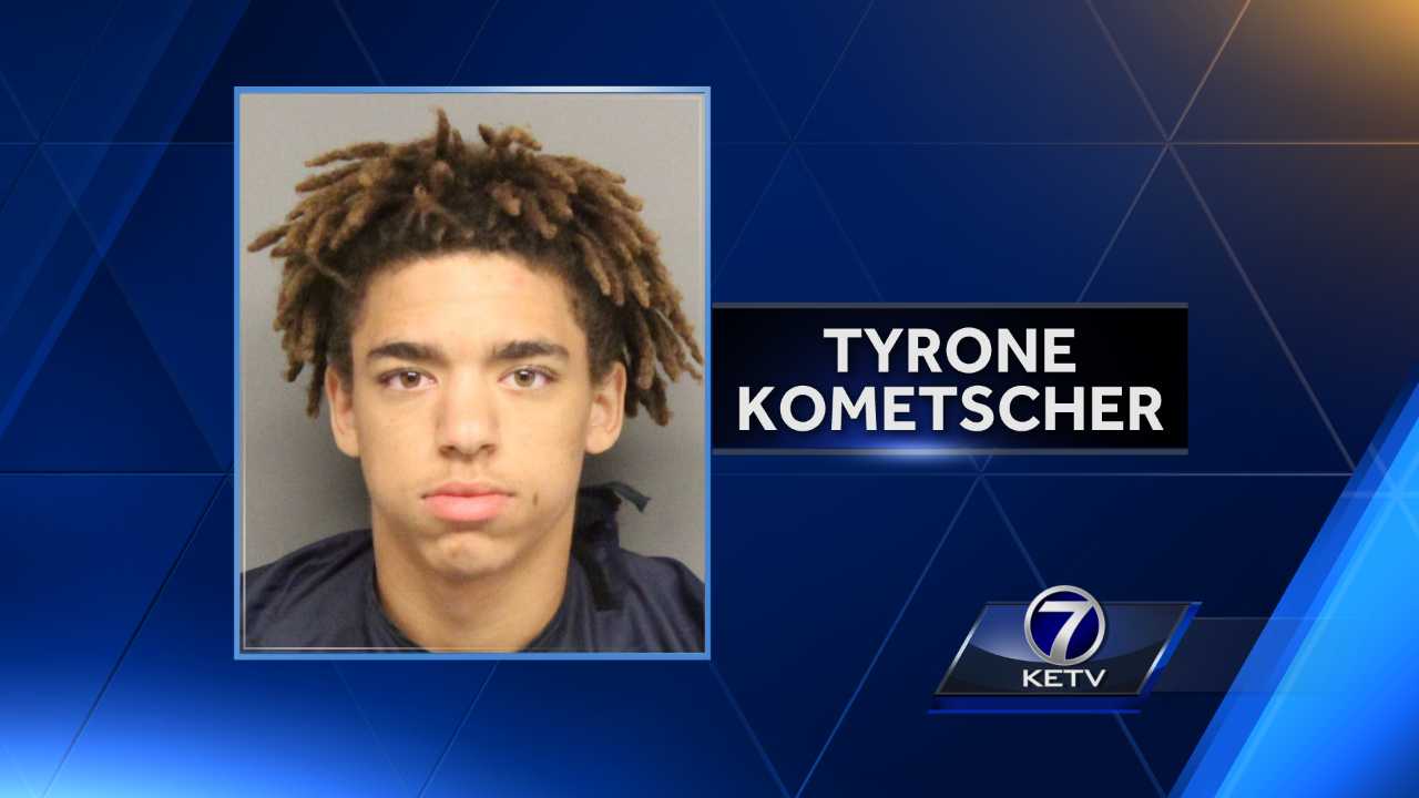 2 Teens Arrested In Connection With Auto Thefts