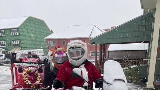Santa trades in sleigh for motorcycle to spread holiday cheer around Clinton County, NY - Vimarsana News