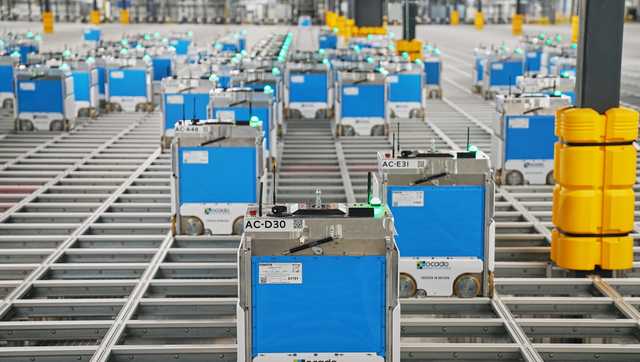 Kroger bringing 'hive' with robots to pack groceries in Louisville - Vimarsana News