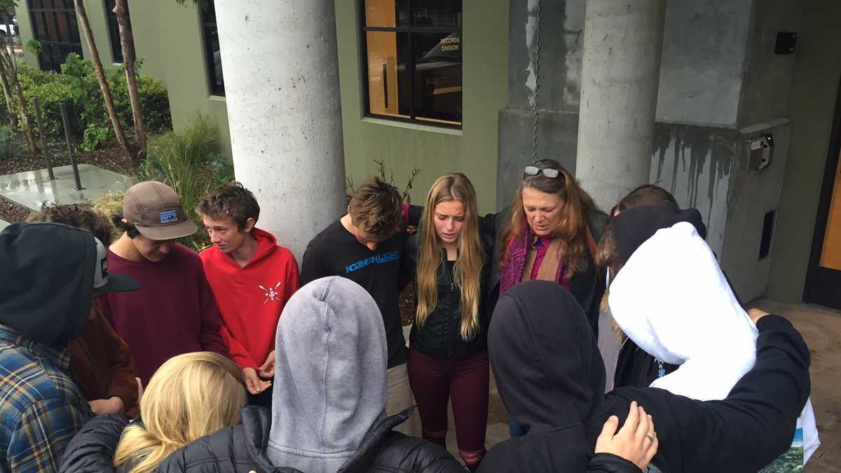 Deputy shoots, kills Aptos High teen wielding knife