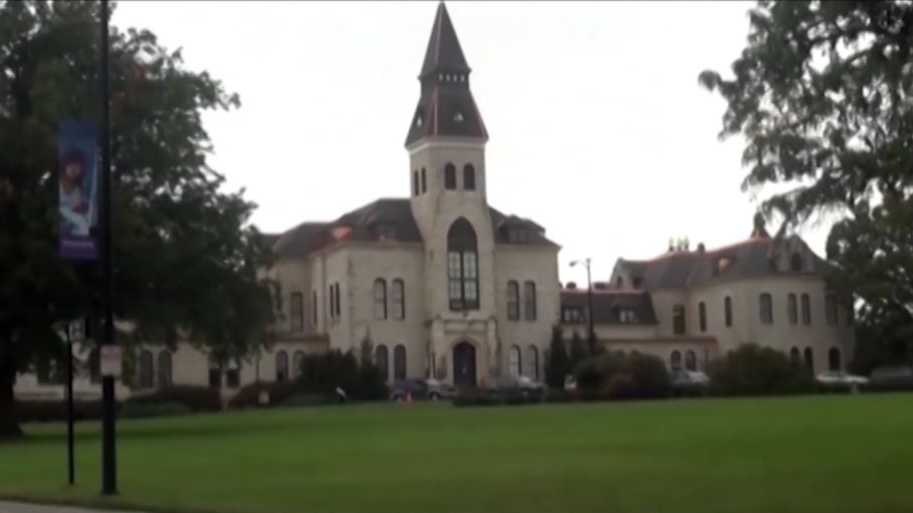 Kansas State to lower tuition for students in 5 states